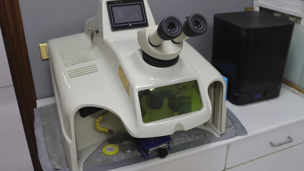 Laboratorio_Servicios_4